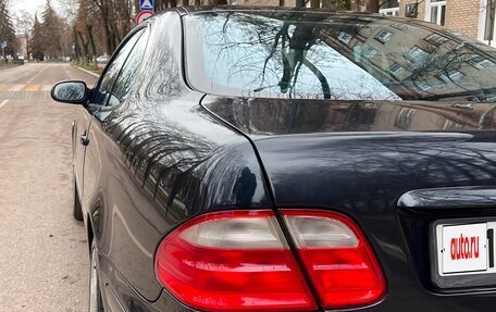 Mercedes-Benz CLK-Класс, 2001 год, 900 000 рублей, 10 фотография