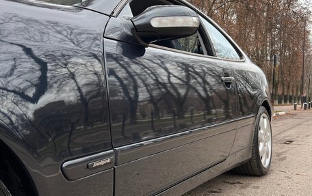 Mercedes-Benz CLK-Класс, 2001 год, 900 000 рублей, 32 фотография