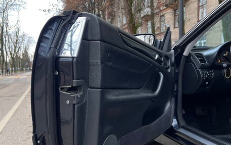 Mercedes-Benz CLK-Класс, 2001 год, 900 000 рублей, 29 фотография