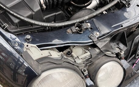 Mercedes-Benz CLK-Класс, 2001 год, 900 000 рублей, 35 фотография