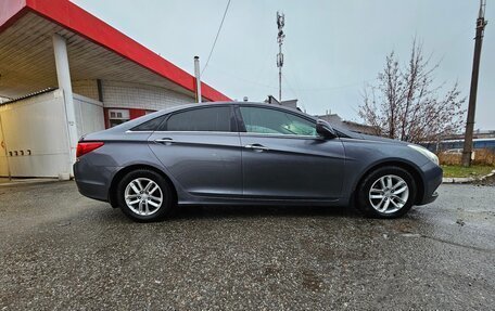 Hyundai Sonata VI, 2011 год, 1 250 000 рублей, 4 фотография