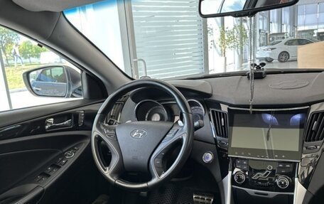 Hyundai Sonata VI, 2011 год, 1 250 000 рублей, 17 фотография