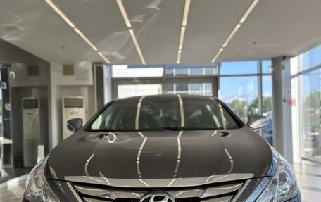 Hyundai Sonata VI, 2011 год, 1 250 000 рублей, 13 фотография