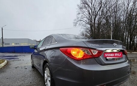 Hyundai Sonata VI, 2011 год, 1 250 000 рублей, 7 фотография