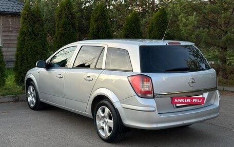 Opel Astra H, 2011 год, 605 000 рублей, 3 фотография