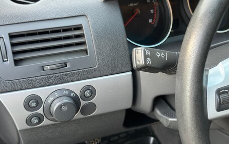 Opel Astra H, 2011 год, 605 000 рублей, 23 фотография