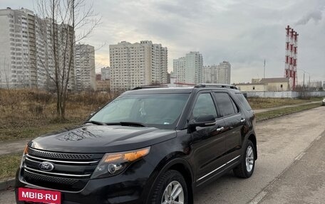 Ford Explorer VI, 2012 год, 2 800 000 рублей, 12 фотография