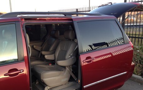 Toyota Sienna II рестайлинг, 2007 год, 1 900 000 рублей, 11 фотография