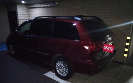 Toyota Sienna II рестайлинг, 2007 год, 1 900 000 рублей, 5 фотография