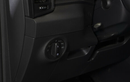 Skoda Karoq I, 2020 год, 2 355 000 рублей, 20 фотография