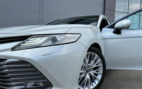 Toyota Camry, 2018 год, 2 920 000 рублей, 17 фотография