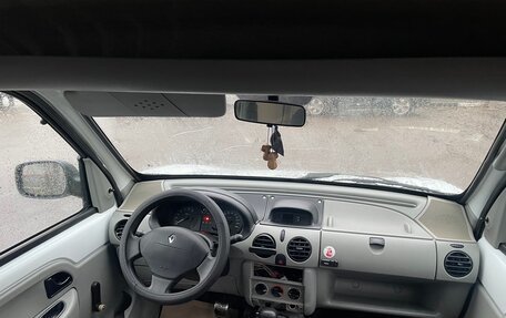 Renault Kangoo II рестайлинг, 2002 год, 350 000 рублей, 6 фотография