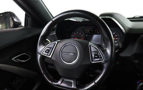 Chevrolet Camaro VI, 2019 год, 2 590 000 рублей, 15 фотография