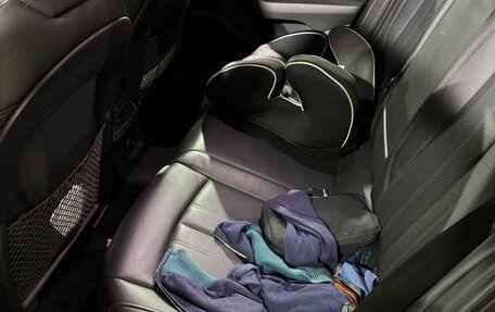 Audi A4, 2019 год, 3 100 000 рублей, 8 фотография