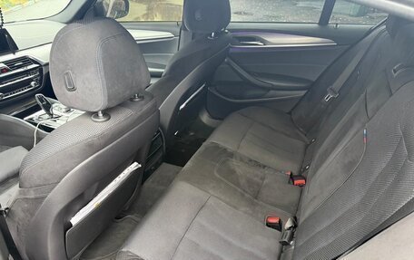 BMW 5 серия, 2018 год, 3 188 000 рублей, 8 фотография