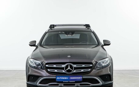 Mercedes-Benz E-Класс, 2017 год, 2 679 050 рублей, 3 фотография