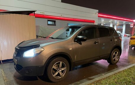Nissan Qashqai, 2013 год, 1 050 000 рублей, 2 фотография