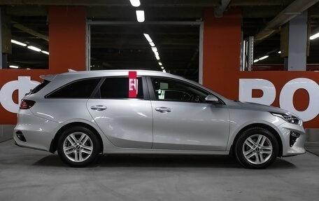 KIA cee'd III, 2019 год, 1 989 000 рублей, 4 фотография