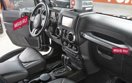 Jeep Wrangler, 2014 год, 4 498 000 рублей, 16 фотография