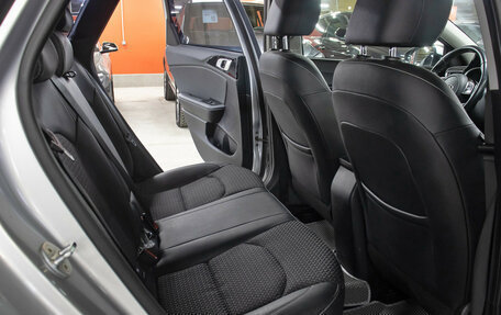 KIA cee'd III, 2019 год, 1 989 000 рублей, 12 фотография