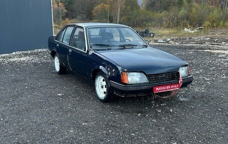 Opel Rekord E, 1983 год, 125 000 рублей, 1 фотография