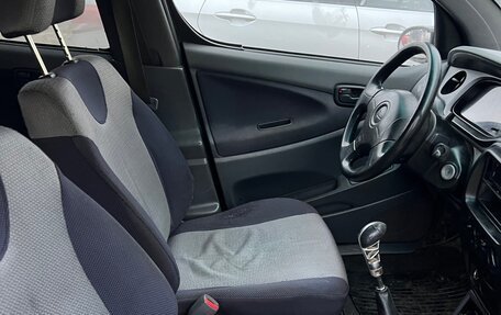 Daihatsu YRV I, 2000 год, 140 000 рублей, 11 фотография