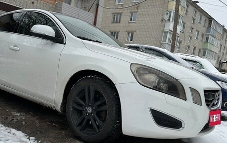 Volvo S60 III, 2012 год, 999 999 рублей, 1 фотография