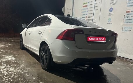 Volvo S60 III, 2012 год, 999 999 рублей, 10 фотография