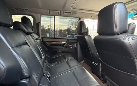 Mitsubishi Pajero IV, 2008 год, 1 300 000 рублей, 8 фотография