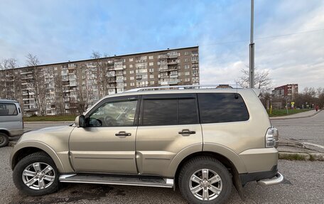 Mitsubishi Pajero IV, 2008 год, 1 300 000 рублей, 3 фотография