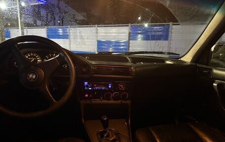 BMW 5 серия, 1990 год, 340 000 рублей, 10 фотография