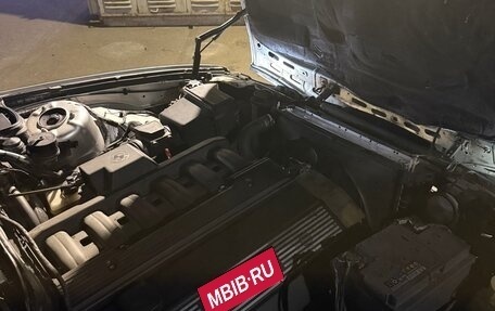 BMW 5 серия, 1990 год, 340 000 рублей, 12 фотография