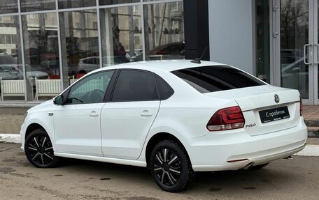 Volkswagen Polo VI (EU Market), 2018 год, 1 010 000 рублей, 3 фотография