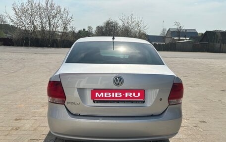 Volkswagen Polo VI (EU Market), 2014 год, 870 000 рублей, 2 фотография