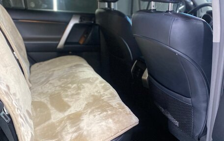 Toyota Land Cruiser Prado 150 рестайлинг 2, 2012 год, 2 850 000 рублей, 10 фотография