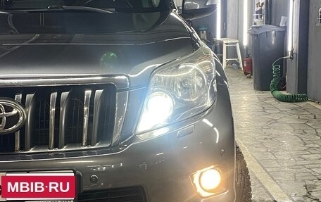 Toyota Land Cruiser Prado 150 рестайлинг 2, 2012 год, 2 850 000 рублей, 2 фотография