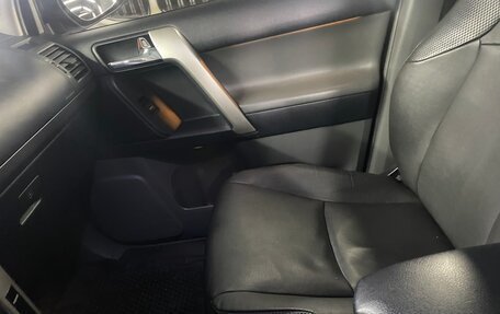 Toyota Land Cruiser Prado 150 рестайлинг 2, 2012 год, 2 850 000 рублей, 21 фотография