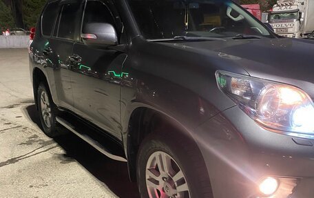 Toyota Land Cruiser Prado 150 рестайлинг 2, 2012 год, 2 850 000 рублей, 20 фотография