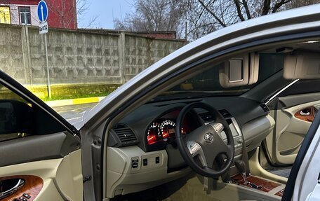 Toyota Camry, 2007 год, 985 000 рублей, 10 фотография