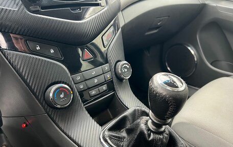 Chevrolet Cruze II, 2010 год, 490 000 рублей, 14 фотография