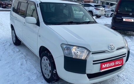 Toyota Probox I, 2017 год, 1 059 000 рублей, 9 фотография