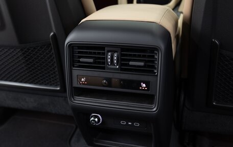 Porsche Cayenne III, 2025 год, 18 590 000 рублей, 28 фотография