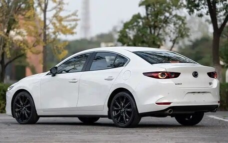 Mazda 3, 2022 год, 1 350 000 рублей, 4 фотография