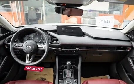 Mazda 3, 2022 год, 1 350 000 рублей, 6 фотография