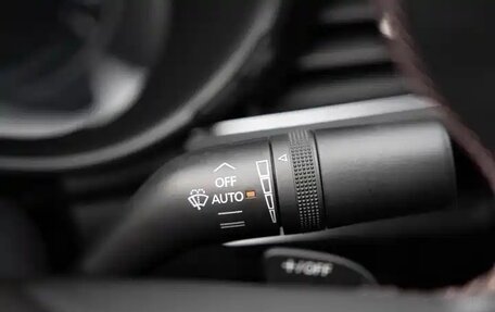 Mazda 3, 2022 год, 1 350 000 рублей, 8 фотография