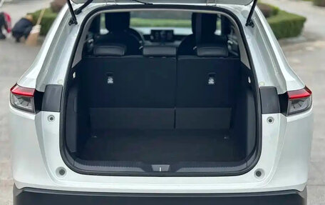 Honda Vezel, 2023 год, 2 150 001 рублей, 14 фотография