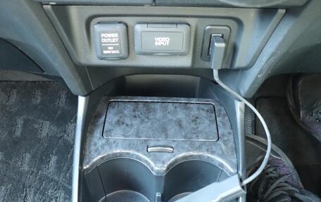 Honda Insight II рестайлинг, 2014 год, 692 000 рублей, 17 фотография