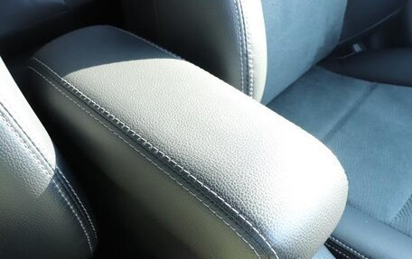 Honda Insight II рестайлинг, 2014 год, 692 000 рублей, 20 фотография