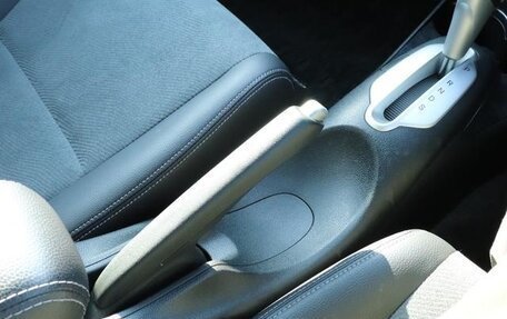 Honda Insight II рестайлинг, 2014 год, 692 000 рублей, 19 фотография