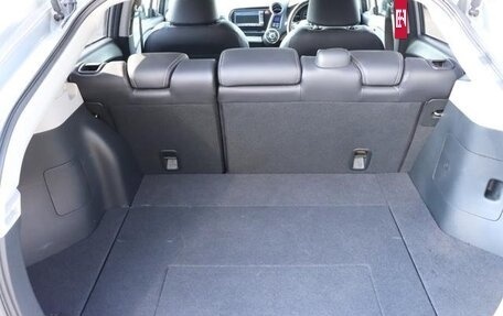 Honda Insight II рестайлинг, 2014 год, 692 000 рублей, 23 фотография